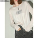 COCOBELLA簡(jiǎn)約時(shí)尚3D字母印花長(cháng)袖T恤女寬松舒適休閑上衣TS7060 薏米色 M