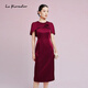 拉珂蒂（La Koradior）時(shí)尚冬新款玫紅色三醋酸國風(fēng)簡(jiǎn)約連衣裙禮服女 深玫紅色 L