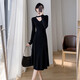 宜惜綺 針織連衣裙女秋冬款2022冬季新款女裝長(cháng)袖針織打底裙小個(gè)子瘦瘦腰內搭毛衣裙子 黑色 M