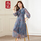 亦朵春秋季霧藍色印花連衣裙女長(cháng)款時(shí)尚寬松大擺碎花長(cháng)裙 霧藍 L