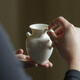 宋式杏白釉瓜棱執壺手執公道杯茶海分茶器帶把綠茶壺陶瓷均杯花瓶 杏白釉手執公道杯