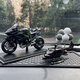 新款汽車車載擺件車內(nèi)飾品車上高檔香水香薰中控臺(tái)裝飾品男士創(chuàng)意 川崎飛機(jī)香薰灰白球+墊
