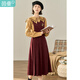 茵曼（INMAN）春秋女裝新款復古V領(lǐng)胸針腰部壓折無(wú)袖連衣裙 酒紅色 S