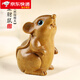老鼠擺件吉祥物天然綠檀木雕可愛鼠木質(zhì)工藝品創(chuàng)意手把件桌面裝飾 綠檀木望財鼠 約6.1*4.1*3.9cm