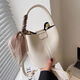 桂岐斜挎水桶包質(zhì)感軟皮包包女2024春夏新款手提單肩斜挎包小眾設計 斜挎水桶包【米白色】