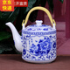 傳世瓷 景德鎮(zhèn)陶瓷茶壺大容量飯店涼水壺特大號(hào)冷水壺青花提梁泡茶壺水壺陶瓷壺涼水壺特大泡茶壺 花開(kāi)富貴2升茶壺