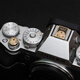 攝侶富士xm5xt50x100vixt30二代快門按鈕EVOxs20尼康z(mì)30zfcz50佳能R50r10r8相機(jī)熱靴蓋徠卡dlux8q3配件 叮當(dāng)貓螺紋快門按鈕+熱靴蓋-純銅