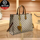 香港代購真皮女包2026新款秋冬大容量手提托特包高級通勤斜挎包女 卡其色 專(zhuān)柜正品禮盒套裝