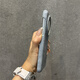 米弗希 適用mate70pro華為mate60pro手機(jī)殼復(fù)古小眾牛仔mate60pro+秋冬時(shí)尚防摔半包簡約硬殼保護(hù)套男女 【淺藍(lán)】復(fù)古牛仔布 華為Mate 70Pro
