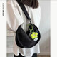 暢印 單肩餃子包 學(xué)生百搭文藝小托特包 純色腋下小挎包 輕便斜挎尼龍包袋女 黑色+黃花朵掛件