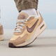 耐克（NIKE）官方男鞋跑步鞋秋季新款AIR MAX SOLO透氣休閑緩震氣墊運動(dòng)鞋 FZ5050-221/小麥色 40