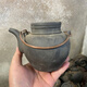 賠錢(qián)處理老一廠庫(kù)存老提梁洋桶紫砂宜興原礦手工紫砂壺茶壺老庫(kù)存 【揮淚處理】民國(guó)?？档鞍?700ml