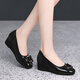 富貴鳥(niǎo)頭層牛皮單鞋女坡跟皮鞋女2024新款春季款媽媽工作鞋軟皮真皮女鞋 黑色 36