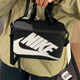 耐克單肩包女包 24夏新款NK MINI SHOEBOX CROSSBODY斜挎包運動(dòng)休閑包 FN3059-010/20*8*15cm 均 碼