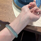 禮盼藍水瑪瑙玉髓玉鐲子手鐲冰種翡翠色手鐲女油青綠瑪瑙鐲子七夕禮物 60圈口體重115-130斤 （精美禮盒）