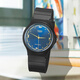 卡西歐（CASIO）小黑表手表MQ-76-1A 2A 7A 8A男女指針表學(xué)生防水百搭經(jīng)典石英表 MQ-76-2A藍底金針 【附加貼膜】