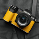 MRSTONE富士XS20相機皮套真皮保護套適用于fujifilm xs20手柄相機套富士x-20真皮半套三腳架底座保護配件 明黃色 手掌紋