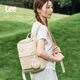 LEE雙肩包女旅游輕便戶(hù)外高顏值通勤背包時(shí)尚潮流流行書(shū)包百搭休閑包 奶茶色