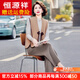 恒源祥媽媽春裝國風(fēng)新中式馬甲外套2025新款中老年女闊腿褲針織三件套裝 駝色 2XL 建議115-125斤