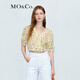 MO&Co.雛菊碎花V領(lǐng)交叉門(mén)襟泡泡袖短款上衣襯衫法式度假風(fēng)摩安珂 黃底小碎花 S 160