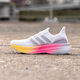 阿迪達斯阿迪達斯 男子 ULTRABOOST 5 運動跑步鞋 ID8810 白色40碼UK6.5碼