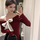 妙奕嘉打底衫女洋氣款2024秋冬新款內(nèi)搭一字肩上衣可外穿長(zhǎng)袖t恤紅色 【紅色】一字肩珍珠蝴蝶結(jié)上衣 L 【建議105-120斤】