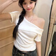 妙奕嘉露肩短袖t恤女上衣春季新款2025年純欲修身內搭斜肩甜美短款洋氣 修身斜肩短T恤【白色】 M 【建議90-105斤】