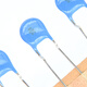 1KV高壓瓷片電容101K/102K/103K/104K/221K/222/223/331/471/ 1KV101K1件=20只 進(jìn)口編帶裝/袋裝)