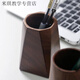 胡桃木筆筒整體實(shí)木無(wú)拼接辦公用品收納盒創(chuàng  )意筆筒多種形狀 主圖款