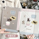 MOROCK【2025插畫(huà)師聯(lián)名】適用蘋(píng)果ipadpro保護套平板air7/6磁吸pro11防彎11代mini7亞克力硬殼 無(wú)筆槽/Y型【宅貓生趴】 2025版11代/2022版10代