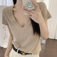 憶思減正肩小飛袖v領(lǐng)短袖t恤女2025夏季新款大領(lǐng)口寬松顯瘦半袖體恤上衣 淺卡其 L 建議90-120斤