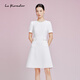 La Koradior簡(jiǎn)約通勤2025夏季新款肌理提花釘珠連衣裙女 白色 M