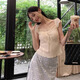禾戀淑短袖女新款2025年純欲上衣辣妹高級(jí)感蕾絲女士t恤夏季女裝顯瘦 法式蕾絲V領(lǐng)打底衫【杏色】 M