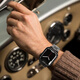 岧峣適用蘋果手表s10表帶高級鋼鐵俠鈦合金屬iwatch9腕帶s8/s7不銹鋼ultra男applewatch表帶替換配件 官方黑色【保險扣鈦金屬表帶 】送拆卸工具 適用蘋果Watch S10 【42