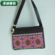 蕓洛民族風(fēng)刺繡斜跨包錢(qián)包中老年手機包女款繡花女士斜挎零錢(qián)包便捷包 款一 長(cháng)21cm寬14cm