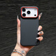至邁新款無(wú)邊框荔枝紋適用iPhone17promax手機殼高級感蘋(píng)果Air素皮14pro大孔創(chuàng  )意16e情侶防摔15p保護套 黑殼皮紋無(wú)邊框【內置磁吸】 iPhone 17