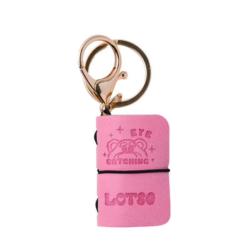 迪士尼（Disney）兒童鑰匙扣迷你小本子便攜隨身可愛(ài)口袋本高顏值記事本單詞本 草莓熊A75344-T1