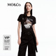 MO&Co.T恤春秋萌寵小狗印花彈力精裁正肩短款短袖圓領(lǐng)黑色白色 黑色 M