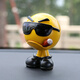 旭藝車(chē)內(nèi)飾 汽車(chē)擺件搖頭彈簧公仔網(wǎng)紅ins可愛(ài)表情包個(gè)性車(chē)載車(chē)內(nèi)飾品 得意（配防滑墊）