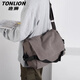 唐獅大容量通勤郵差包男ins風(fēng)單肩包小眾休閑斜挎包女學(xué)生上課單肩包 灰色