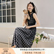 香影黑色格子無(wú)袖連衣裙女2025秋季新款復(fù)古法式中長(zhǎng)款收腰a字裙 黑色 S