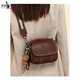 袋鼠（KANGAROO）包包女女士斜挎包質(zhì)感多層復古小圓包百搭單肩小包2026 復古棕
