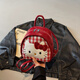三麗鷗（SANRIO）感可愛(ài)卡通Hellokitty迷你包包女2025新款時(shí)尚洋氣百搭雙肩包 紅格子