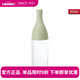 HARIO 冷泡茶壺帶濾網(wǎng)冷萃耐熱玻璃涼水壺冷水壺香檳瓶造型進(jìn)口水壺FIE 馬卡龍綠0.8L