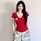 妙奕嘉紅色短袖V領(lǐng)t恤女夏季新款2025潮流洋氣正肩上衣顯瘦高級(jí)辣妹純欲 紅色美式v領(lǐng)球衣運(yùn)動(dòng)風(fēng)短袖 L 【建議80-115斤】