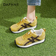 達(dá)芙妮黃色德訓(xùn)鞋女2025新款夏季阿鞋甘網(wǎng)面透氣休閑厚底運(yùn)動(dòng)鞋子