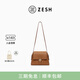 ZESH/澤尚【新品上市】銅錢時尚通勤單肩斜挎包郵差包女士七夕禮物 金棕色