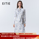 愛特愛（EITIE）立領(lǐng)通勤印花連衣裙2025秋季新款收腰顯瘦A字裙波點女裙C2507822 洗水藍(lán)32 2XL (175)