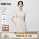 尚都比拉立體壓花圓領(lǐng)捏褶短袖連衣裙女夏季顯瘦氣質(zhì)A字裙職場(chǎng)輕奢中長(zhǎng)裙