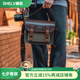 攝侶富士xt50xs20相機(jī)包索尼zve10a7c2尼康z30zf微單佳能R50r6單肩斜跨包徠卡dlux8復(fù)古攝影包收納配件 咖色皮蓋頭綠色復(fù)古包-大號（送進(jìn)口空氣墊肩）